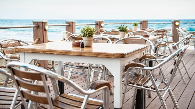 Helping Hospitality Businesses Weatherproof Their Outdoor Space