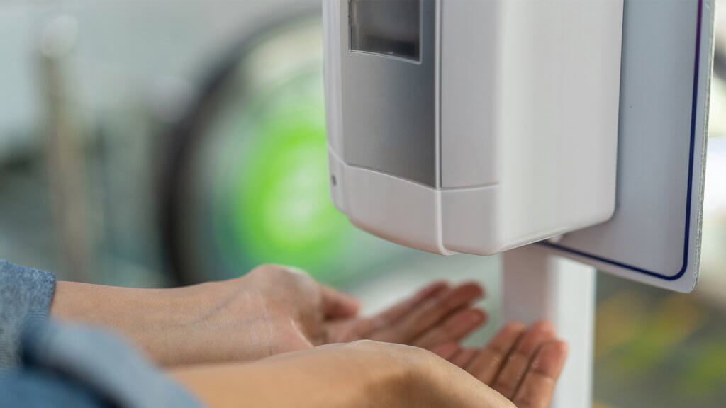 4 Tips for Keeping Your Workplace Clean During the Pandemic