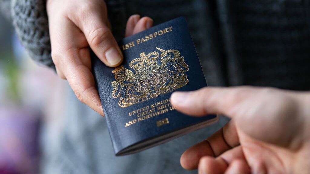 Why UK Businessmen Should Consider Opting for Second Citizenship in British Commonwealth Realms