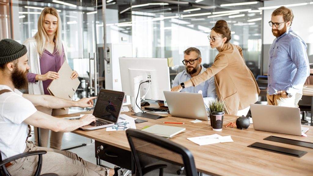 Flexible Working Rights: The Benefits And Challenges Of A Shorter Workweek For Businesses