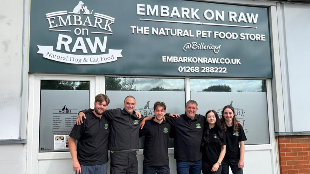 Best Raw Pet Nutrition Company 2025 & Holistic Pet Care Excellence Award 2025