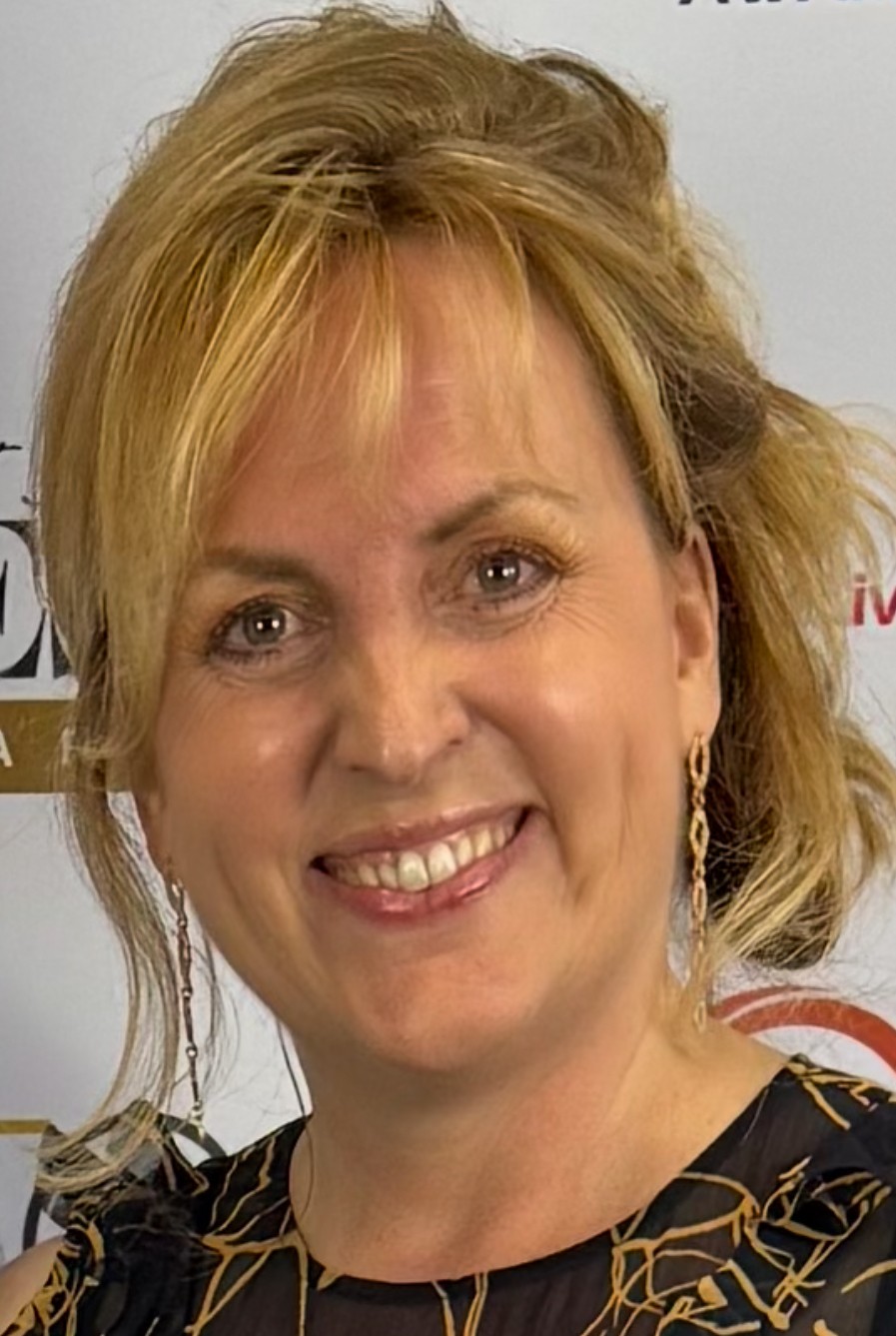 Winner small image - Lisa Pryce-Jones Hypnotherapy & Healing