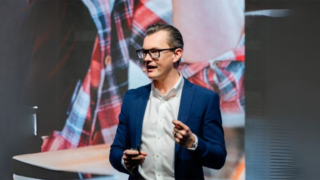 Constant Interruptions Are Costing Workers Hundreds of Hours a Year, Says Performance Scientist