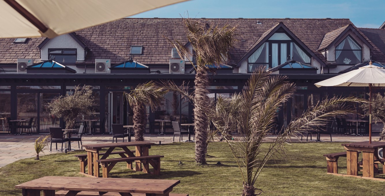 Winner small image - The Dunes Hotel