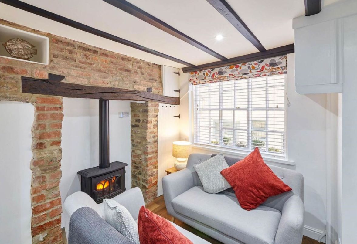 Winner small image - Thimble Cottage