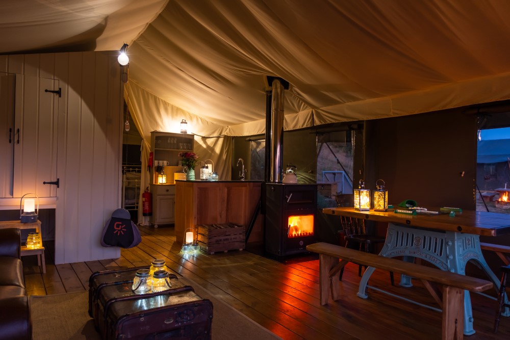 Winner small image - Canvas & Campfires
